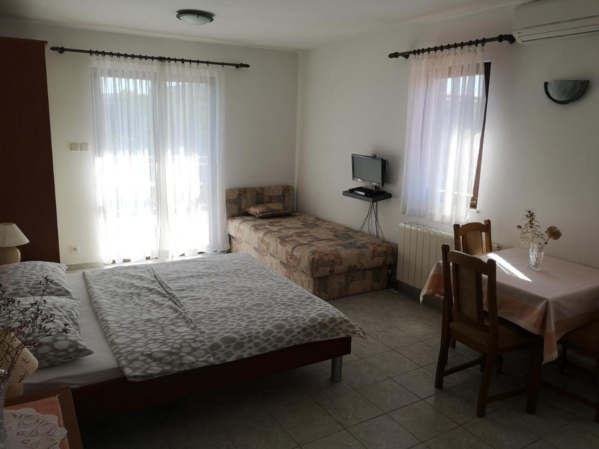 Villa Nina Seline Exteriér fotografie