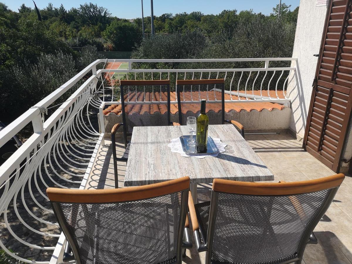 Villa Nina Seline Exteriér fotografie